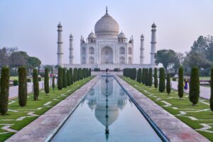 It is well-known for the Taj Mahal, one of the Seven Wonders of the World.