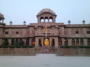 Honika Pareek, CC BY-SA 4.0 <https://creativecommons.org/licenses/by-sa/4.0>, via Wikimedia Commons - Bikaner Travel Guide