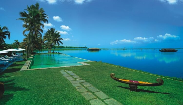 Image Credit - Kumarakom Lake Resort - Luxury Resorts in Kerala